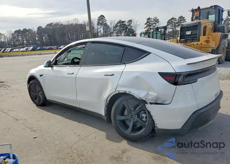 2026 Tesla Model Y z USA, uszkodzony, nr VIN 7SAYGDEE8TA390345